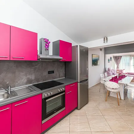 Family Friendly House With A Swimming Pool Zecevo Rtic, - 10307 Tatil Evi Rogoznica (Sibenik-Knin)