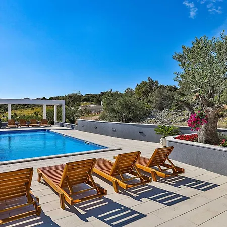 Family Friendly House With A Swimming Pool Zecevo Rtic, Rogoznica - 10307 Holiday home Rogoznica (Sibenik-Knin)