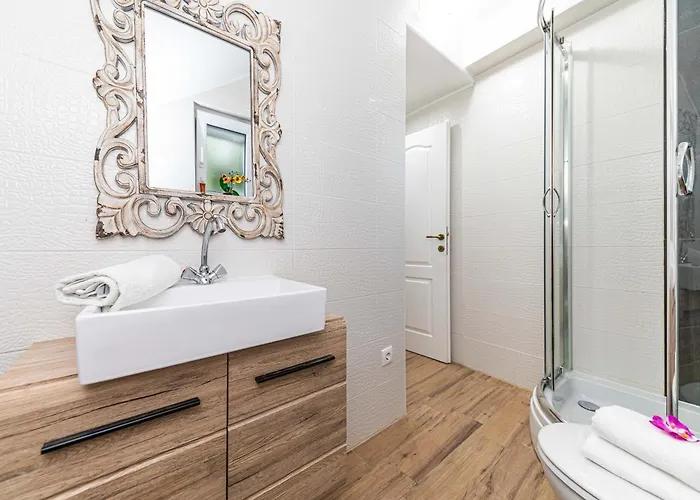 Family Friendly House With A Swimming Pool Zecevo Rtic, - 10307 Сasa de vacaciones *