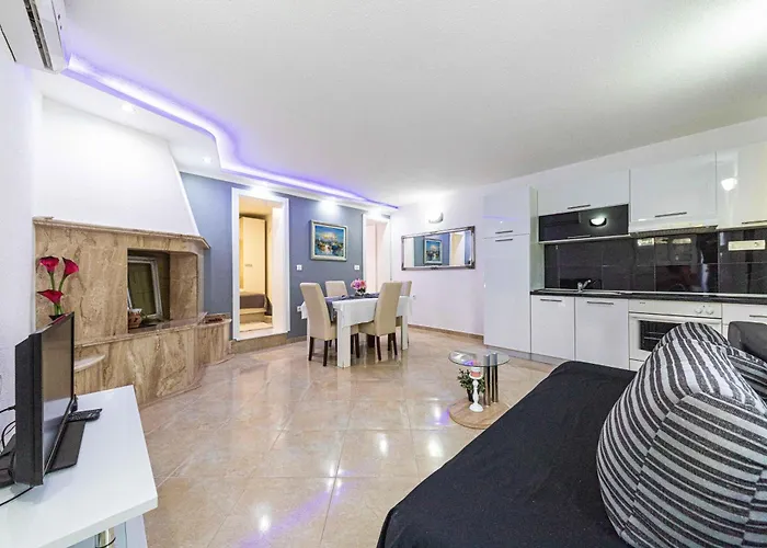 Family Friendly House With A Swimming Pool Zecevo Rtic, - 10307 * Rogoznica (Sibenik-Knin)