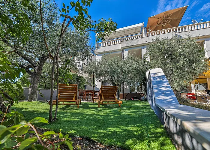 Сasa de vacaciones Family Friendly House With A Swimming Pool Zecevo Rtic, - 10307 *