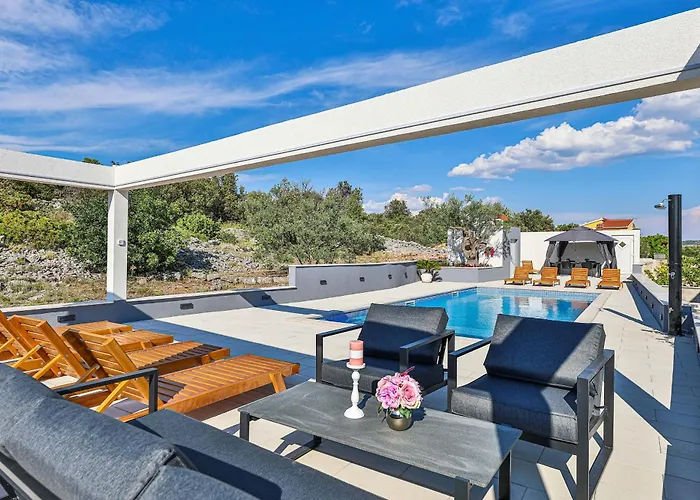 Сasa de vacaciones Family Friendly House With A Swimming Pool Zecevo Rtic, - 10307 Rogoznica (Sibenik-Knin)