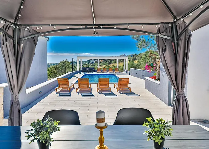 Family Friendly House With A Swimming Pool Zecevo Rtic, - 10307 Rogoznica (Sibenik-Knin)