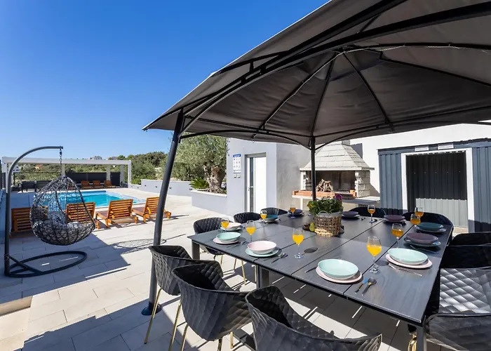 Ferienhaus Family Friendly House With A Swimming Pool Zecevo Rtic, - 10307 Rogoznica (Sibenik-Knin)